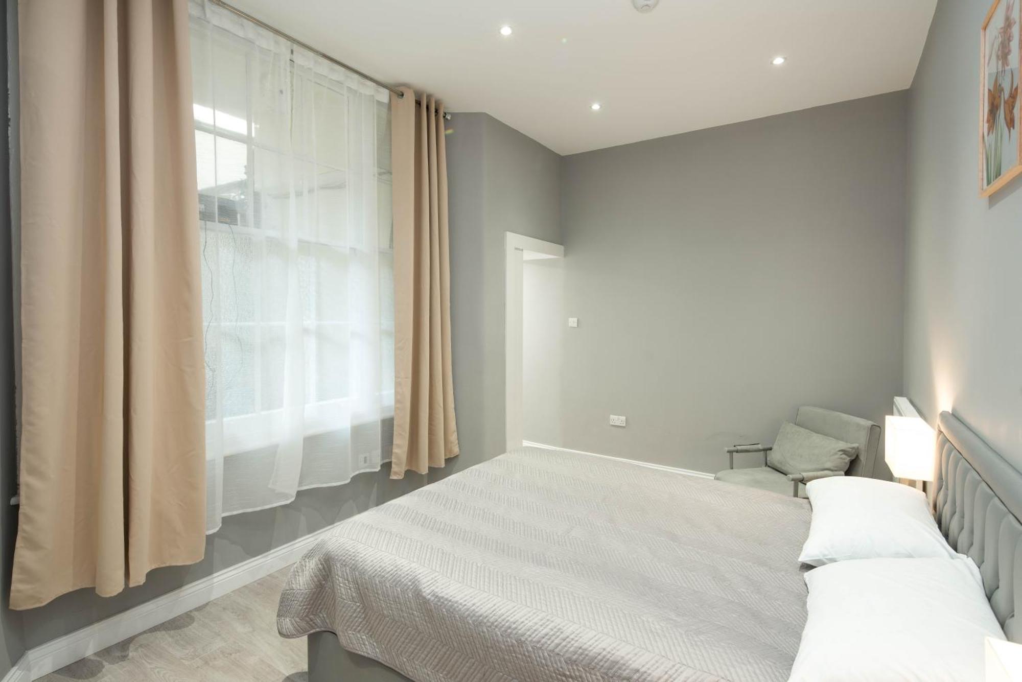 런던 Kensington Courtyard 아파트 외부 사진